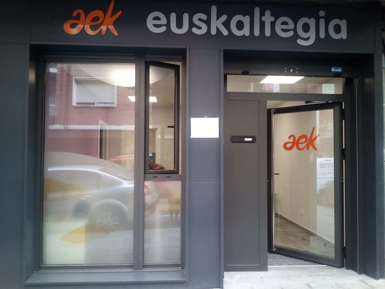 SANTURTZI AEK web.euskaltegia