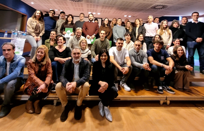 Durangaldeko enpresek euskararen aldeko konpromisoa berretsi dute urte amaierako ekitaldian, 50 LANDUEkide jada