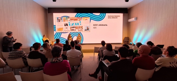 AIZU! eraberritua aurkeztu dute Durangoko Azokan